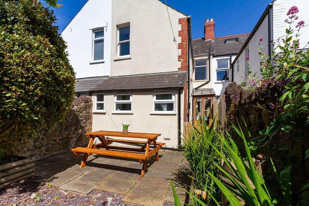 Beautiful Townhouse, Great Location - Pet Friendly Villa Cardiff Luaran gambar