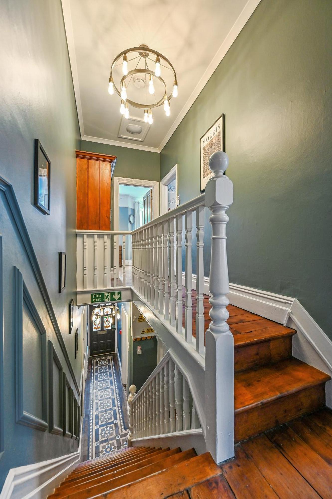 Beautiful Townhouse, Great Location - Pet Friendly Villa Cardiff Luaran gambar