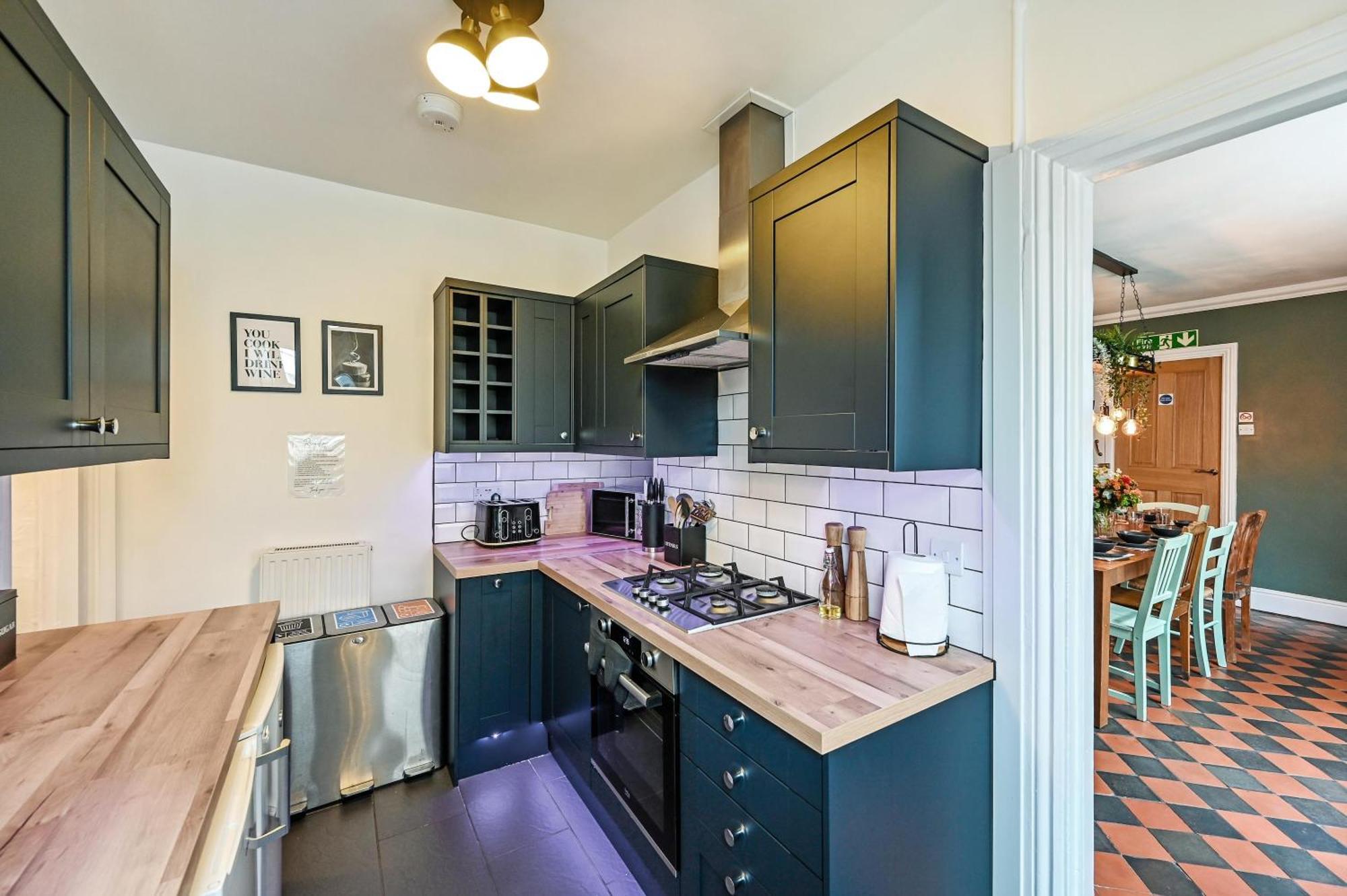 Beautiful Townhouse, Great Location - Pet Friendly Villa Cardiff Luaran gambar